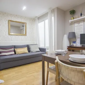 Apartamento Rentalsevilla Compania